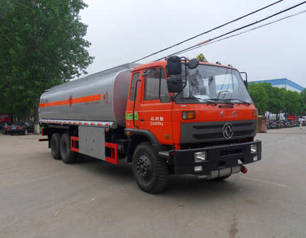 國五六驅越野加油車